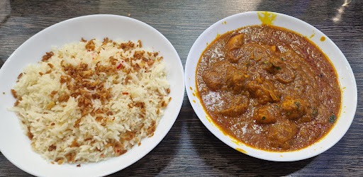 Photo of Petra Peri Peri and Indian Cuisine - 43 Cottingham Rd, Hull HU5 2PP